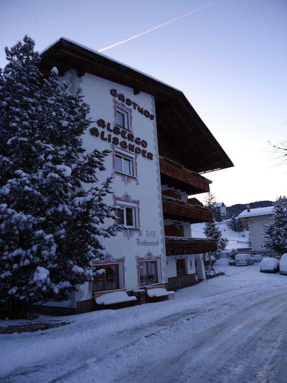 Albergo Alisander Corvara In Badia Exterior foto